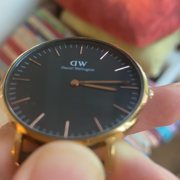 Daniel Wellington watch - Picture 5 of 5